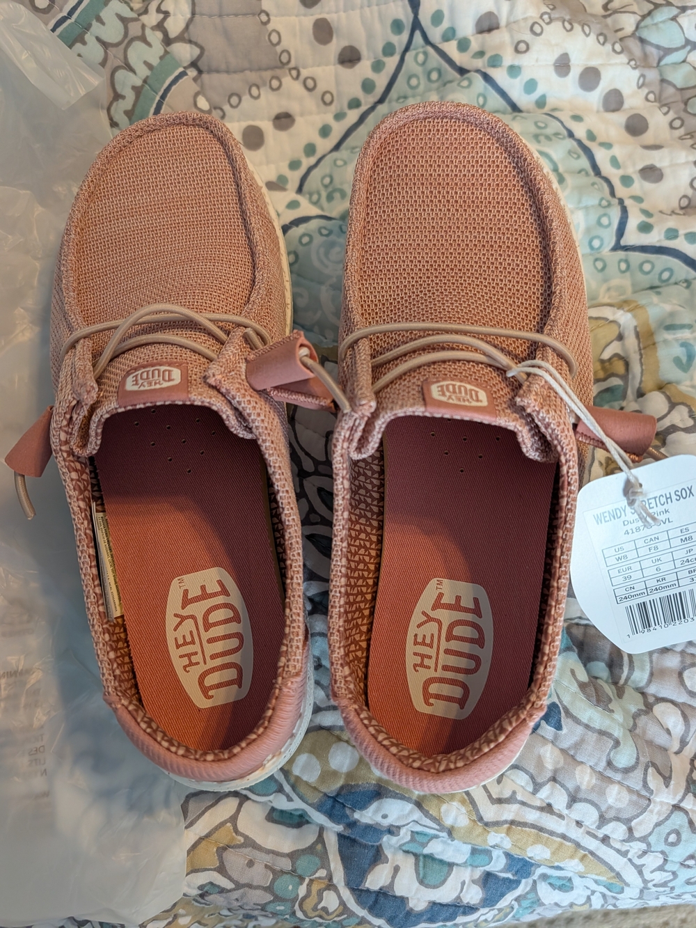 Hey Dude's Women's Wally Stretch Slip-Ons in Dusty Rose